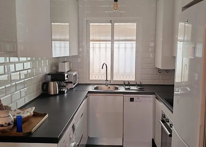 Seaview With Great Amenities & Facilities Lejlighed
