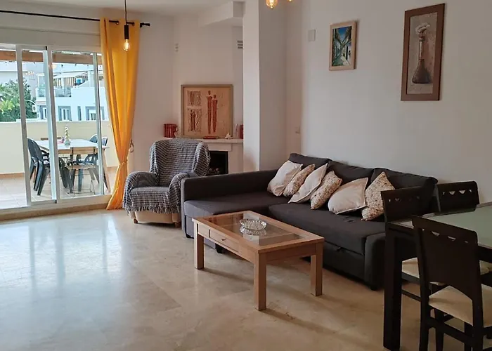 Lejlighed Seaview With Great Amenities & Facilities *